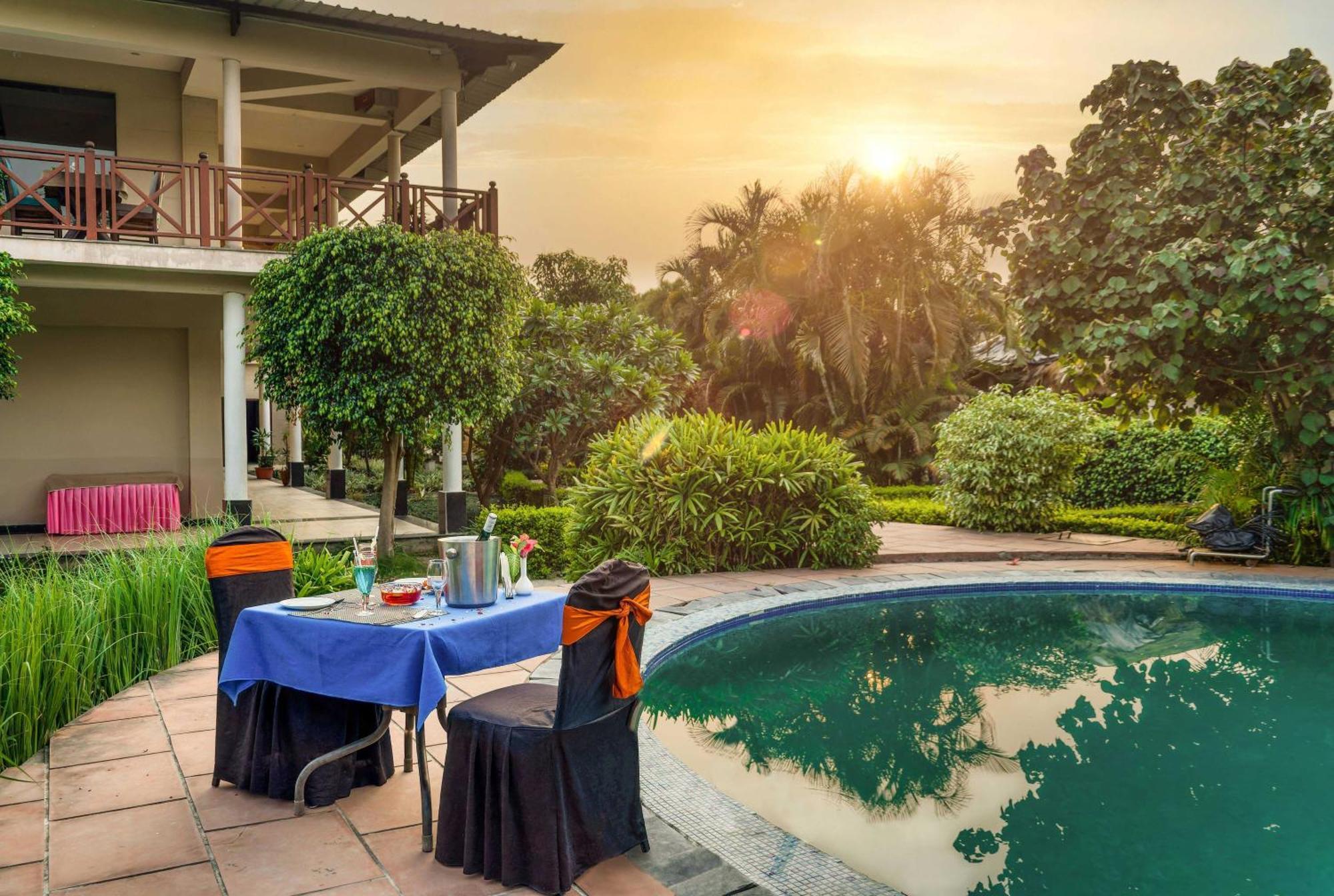 Villa Sunday Alaya Corbett à Rāmnagar Extérieur photo